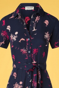 Sugarhill Brighton - Lauretta Tropical Island Batik Shirt Kleid in Marineblau 3