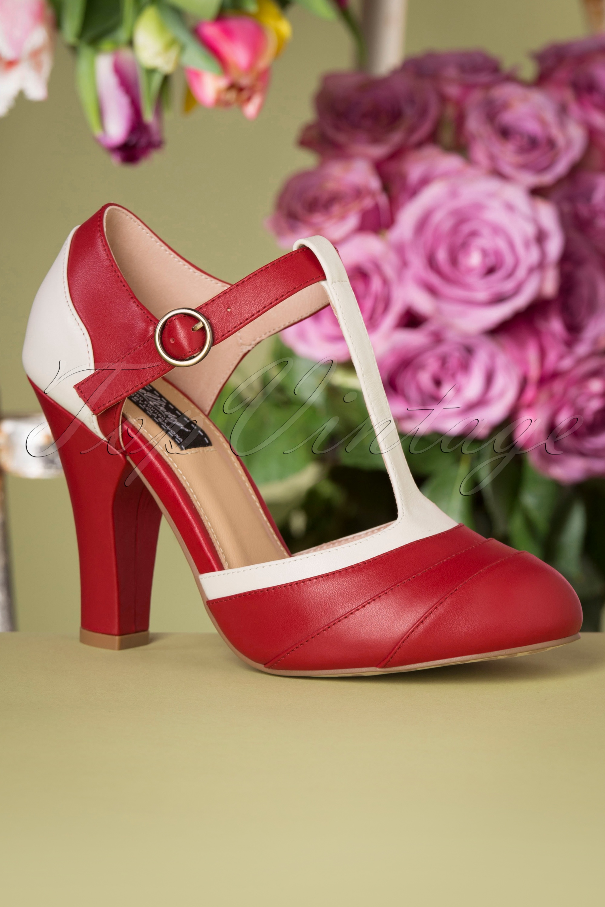 Lola Ramona ♥ Topvintage - June Spring in Paris T-Strap-pumps in rozenrood en crème 2