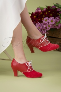 Lola Ramona ♥ Topvintage - 50s Ava La Vie en Rose Shoe Booties in Red Rose and Cream 2