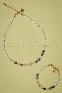 Urban Hippies - 70s Pearl Necklace in Multi 4