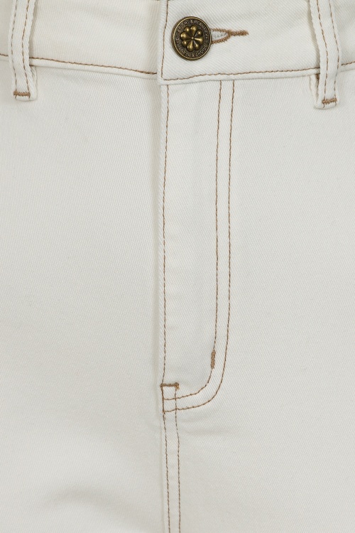 Bright and Beautiful - 70s Donna Jeans in Ivory 4