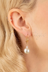 Sweet Cherry - 50s Champagne Pearl Earrings in Gold and Ivory 