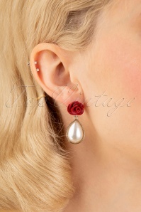 Sweet Cherry - 50s Rose and Pearl Drop Earrings in Ivory