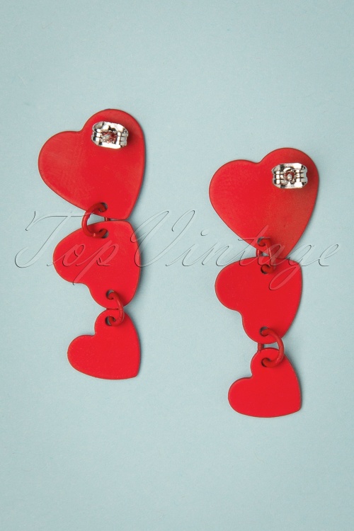 Collectif Clothing - 50s Hearts Ladder Earrings in Red 2
