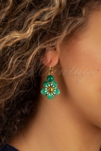 Urban Hippies - 70s Raio Flower Earrings in Gold and Emerald