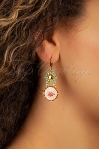 Urban Hippies - 70s Vadella Floral Earrings in Pink and Mint 2