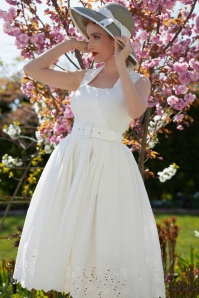 Miss Candyfloss - Serena May Summer Swing Kleid in Calcite Creme