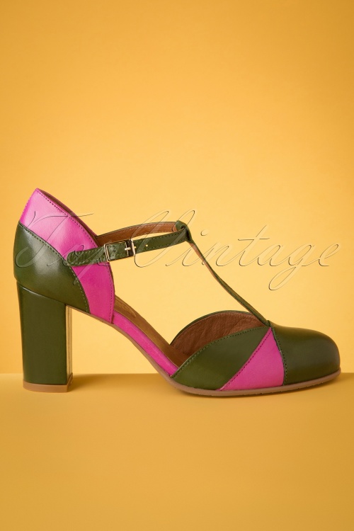 La Veintinueve - 60s Magnolia Leather T-Strap Pumps in Green and Pink 4