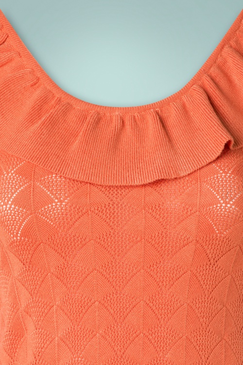 Timeless - 70s Simone Knitted Top in Orange 3