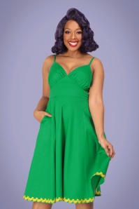 Collectif Clothing - 50s Opal Banana Trim Flared Dress in Green 5