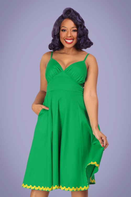 Collectif Clothing - Opal Banana uitlopende jurk in groen 5