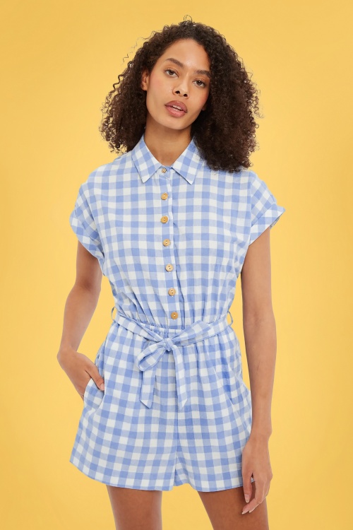 Louche - Addie Picknick Check Playsuit Années 60 en Bleu et Blanc