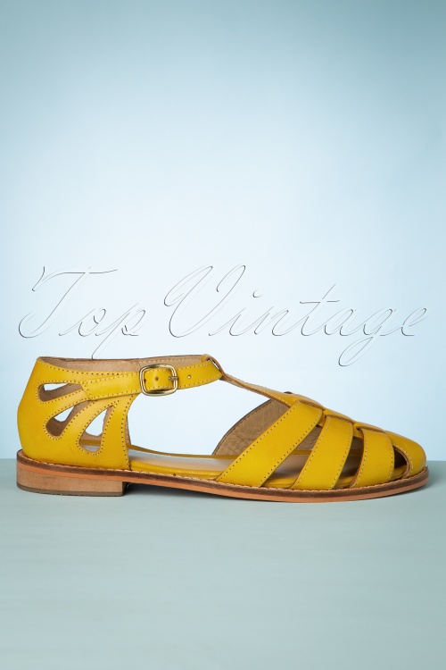 Chelsea Crew - 60s Carina Leather Sandals in Mustard