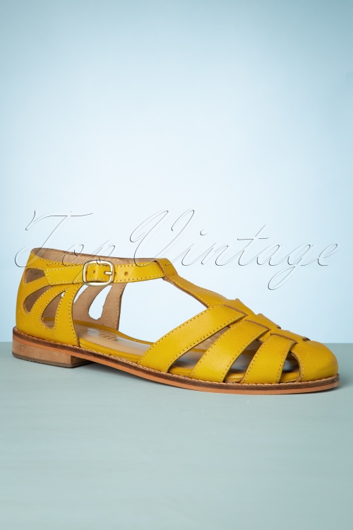Chelsea Crew - 60s Carina Leather Sandals in Mustard 3