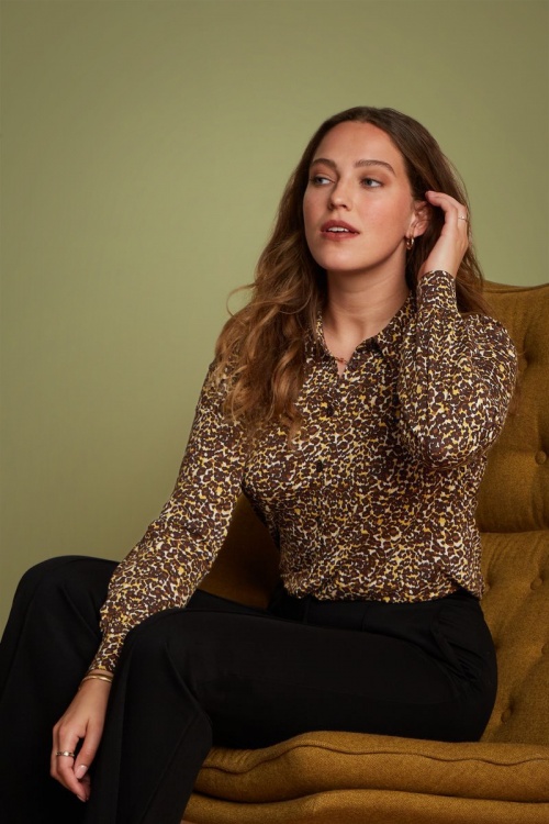 King Louie - 70s Carina Hustle Blouse in Rocky Brown