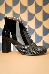 Nemonic - 60s Wallace Leather Booties in Black