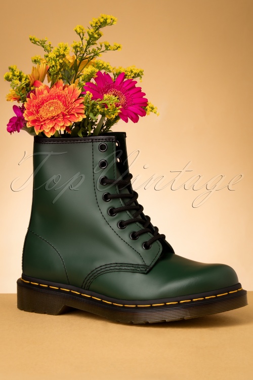 Dr. Martens - 1460 Smooth Ankle Boots in Green