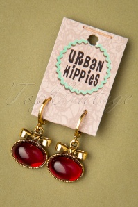 Urban Hippies - Goldplated Sassy oorbellen in robijnrood 3