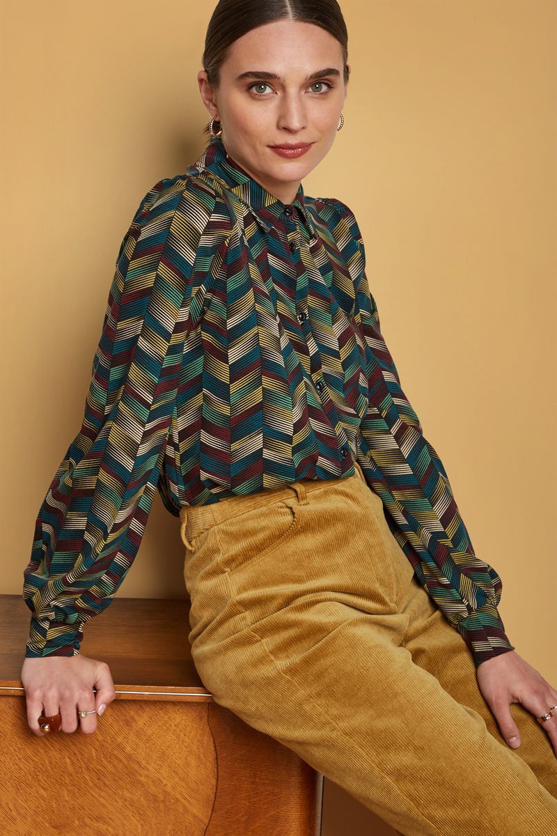 King Louie 70s Maisie Swag Blouse in Black | Shop at Topvintage