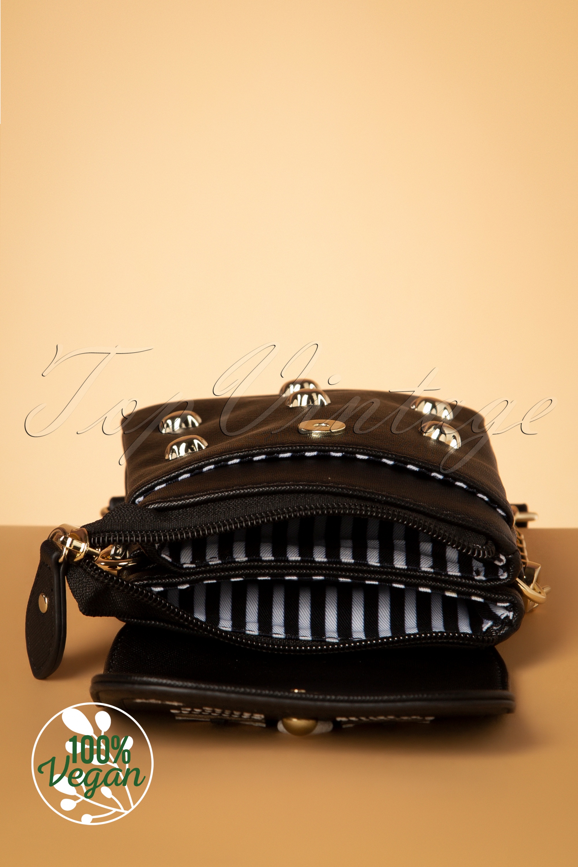 ⭐︎新品未使用⭐︎VendulaLondon Lucky Paws Grab Bag Vendula Lucky Paws Phone Pouch in Black | Topvintage