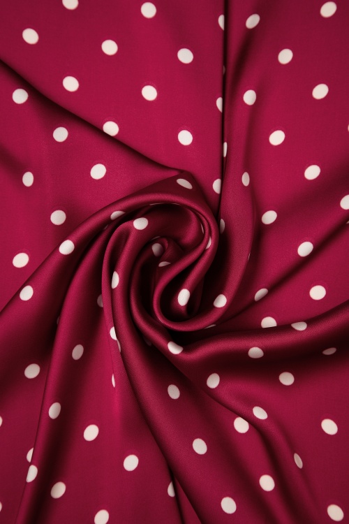 Banned Retro - 50s Anna Silky Scarf in Red 3