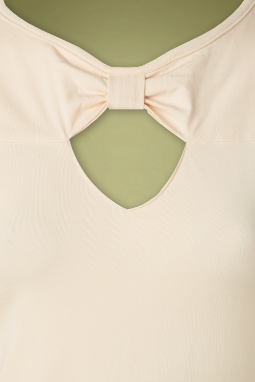Banned Retro - 50s Queen Bow Top in Off White 3