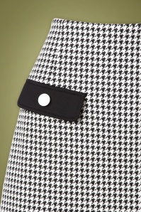Vixen - 60s Hella Houndstooth Mini Skirt in Black and White 3
