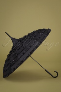Collectif Clothing - Marilyn Streifen Regenschirm mit Rüschen in Schwarz