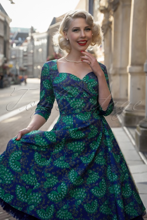 Topvintage Boutique Collection - TopVintage exclusive ~ Amelia Peacock Long Sleeve Swing Dress Années 50 en Bleu Marine