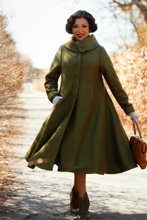 Miss Candyfloss - Lyla Asparagus Wool Blend Coat Années 60 en Olive