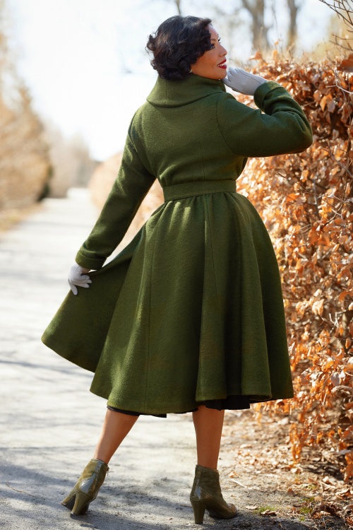 Miss Candyfloss - Lyla Asparagus Wool Blend Coat Années 60 en Olive 4