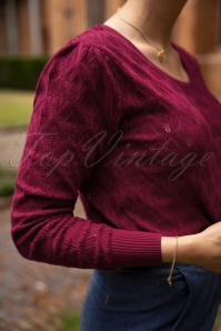 Topvintage Boutique Collection - 50s Bella Long Sleeve Pullover in Berry 2
