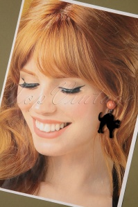 Collectif Clothing - 50s Scaredy Cat Earrings in Black and Orange 2