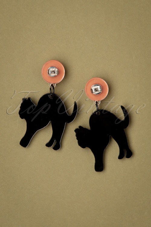 Collectif Clothing - 50s Scaredy Cat Earrings in Black and Orange 3