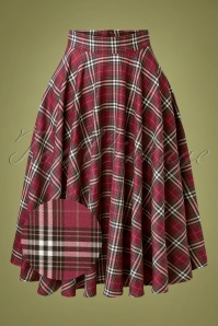 Banned Retro - 50s Winter Check Swing Skirt in Red