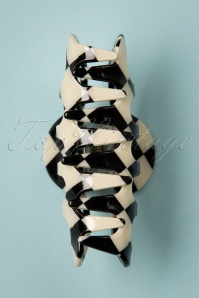 Banned Retro - Check Me Out Hair Claw in Black and Ivory 3