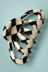 Banned Retro - Check Me Out Hair Claw in Black and Ivory