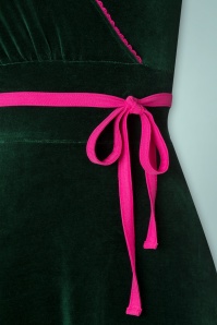 Tante Betsy - 60s Swirley Velvet Dress in Green 4