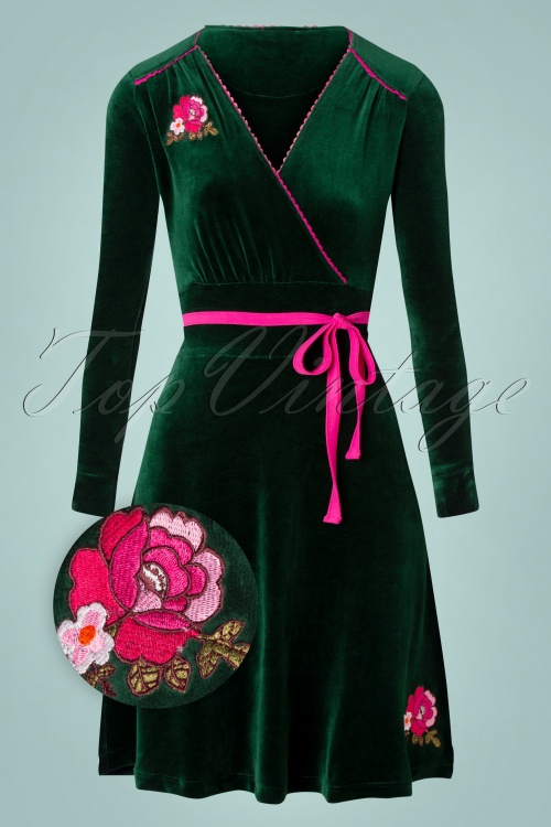 Tante Betsy - 60s Swirley Velvet Dress in Green