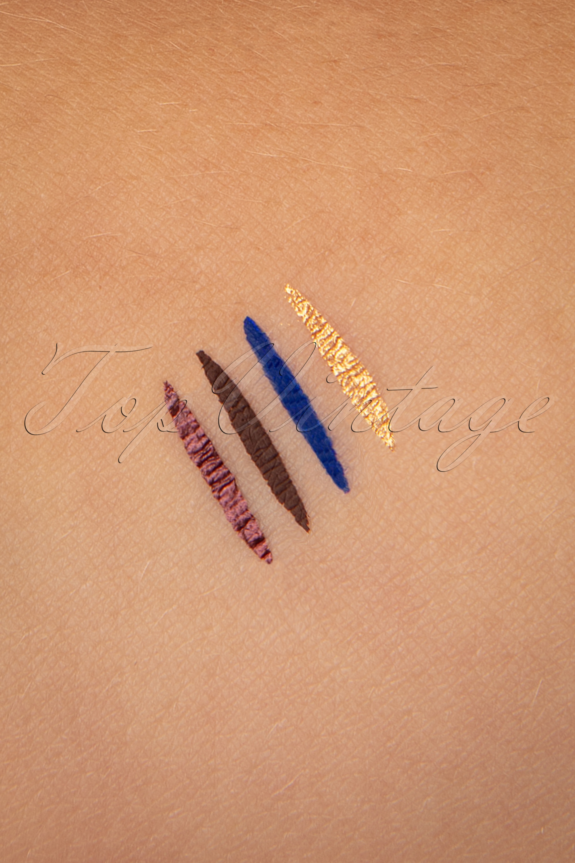 The Balm - Schwing Liquid eyeliner in Sapphire Blue 3