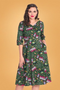 Banned Retro - 50s London Town Swing Dress in Green 3