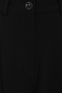 Collectif Clothing - Zuri schlichte Hose in Schwarz 4