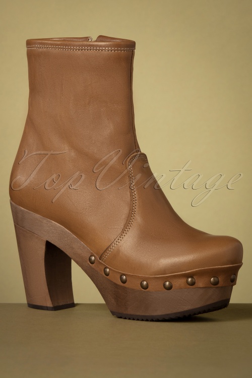Grünbein - 70s Isabell Clog Booties in Whisky Brown