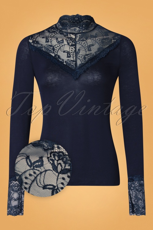 20to - 50s Seraya Lace Top in Navy