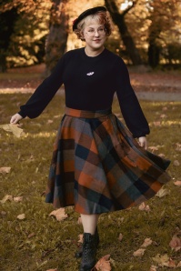 Timeless - 40s Sophie Wool Check Skirt in Rust 3