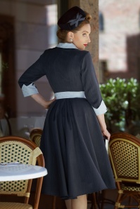 Miss Candyfloss - Jael Abalone Asymmetrical Swing Dress Années 50 en Bleu Marine 4