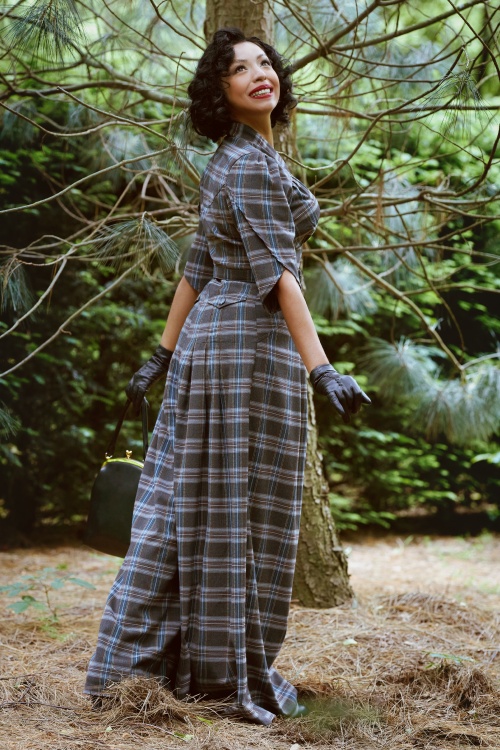Miss Candyfloss - Lily Abalone Signature Tartan Jumpsuit in Grau 3
