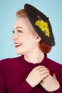 Collectif Clothing - 60s Autumn Floral Wool Beret in Brown