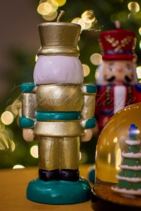 &Klevering - Nutcracker Candle in Gold and Green 2