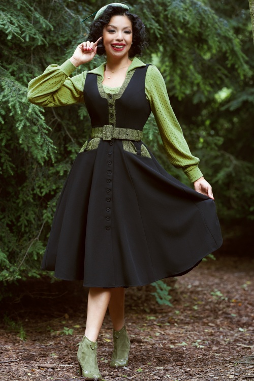 Miss Candyfloss - Idriya Lou Vest Style Swing Dress Années 50 en Noir